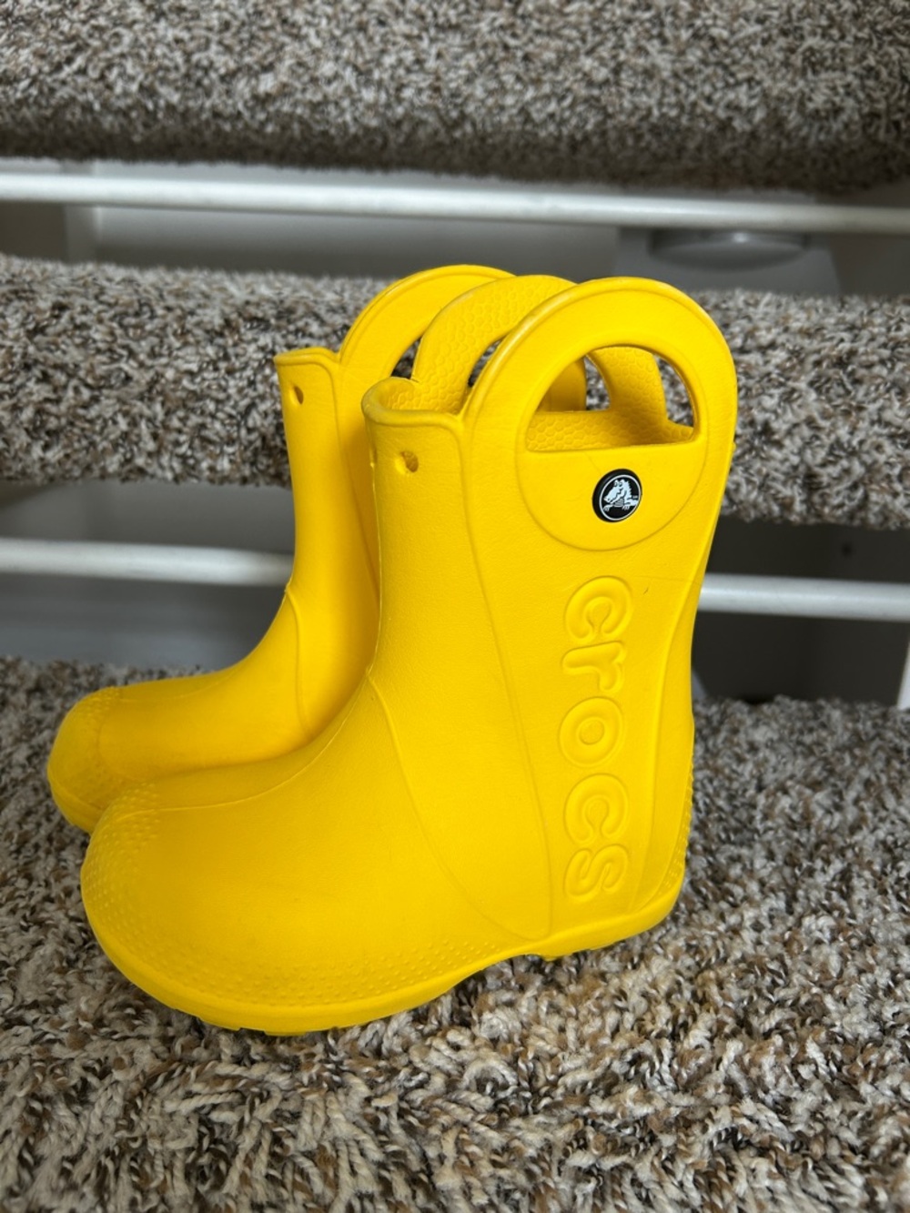 UNISEX Crocs Handle It Rain Boots - Yellow - Size C10 (Toddler)
